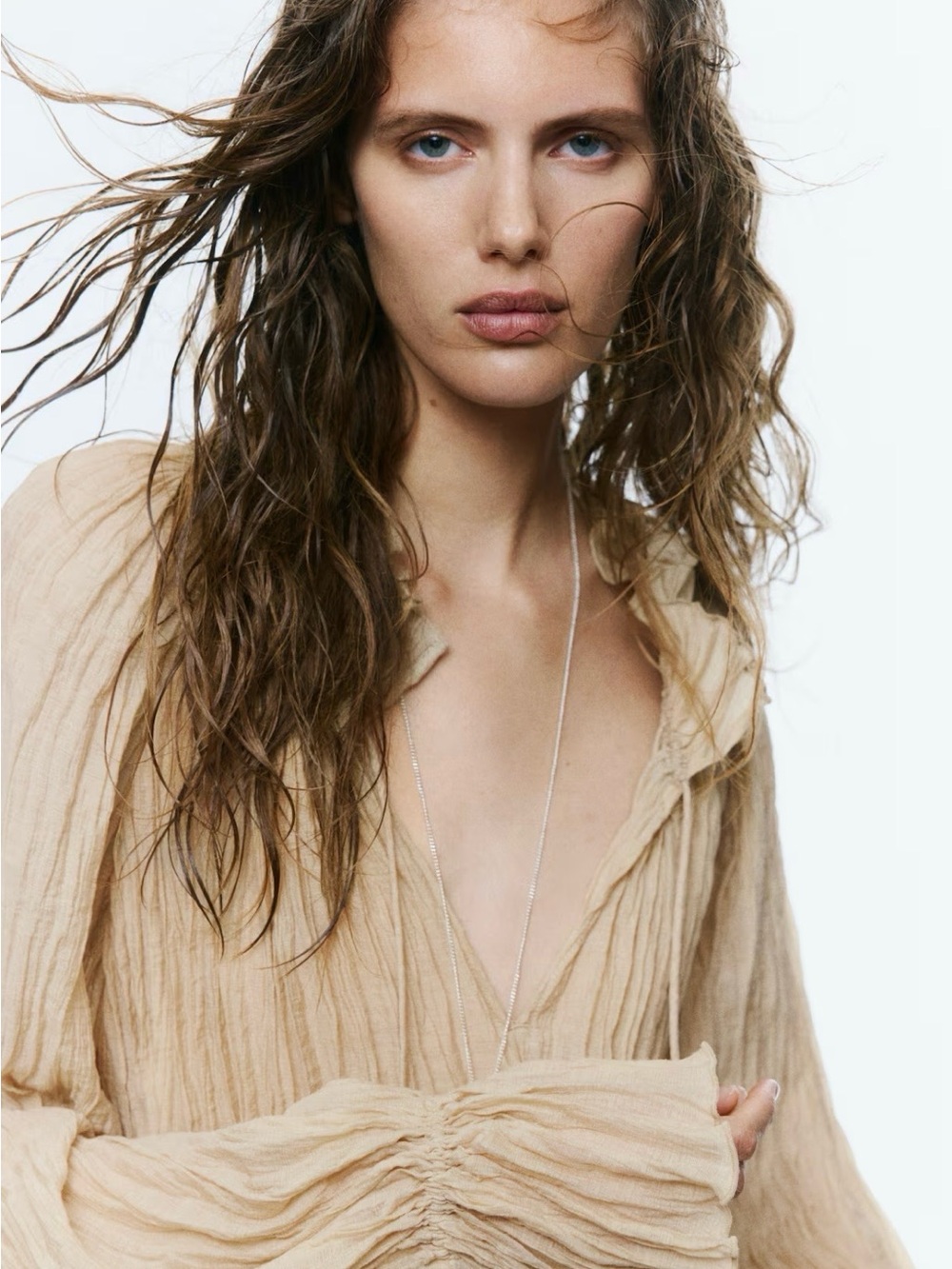 NWT H&M Edition Oversized Crinkled Blouse With Ruffled Collar (beige) Sz Medium - Picture 4 of 6